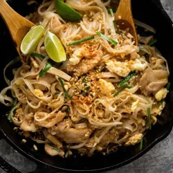 Chicken-Pad-Thai_9-SQ.webp